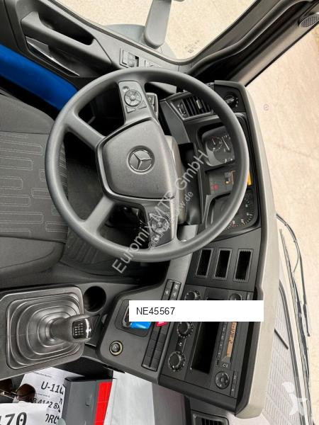 Kamion Mercedes AROCS 5  4142 B 8X4 Euro 3...