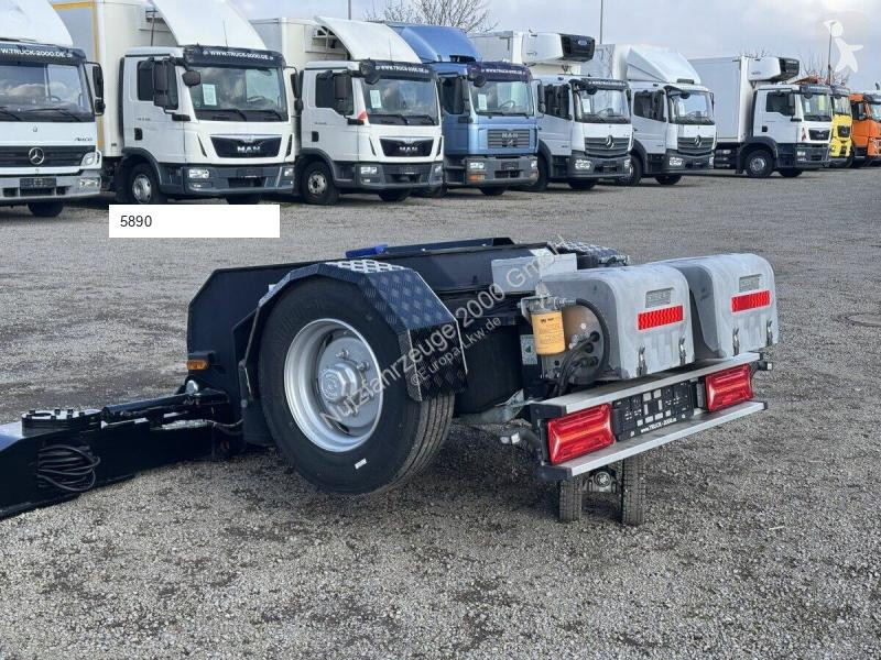 Kamion Mercedes Arcos 2143