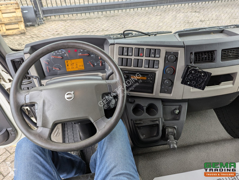 Kamion Volvo 250 4x2 Daycab Euro6 -6CIL- 12T-...
