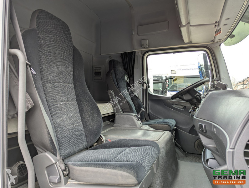 Kamion Mercedes 1321 4x2 Sleeping Cab Euro6A -...