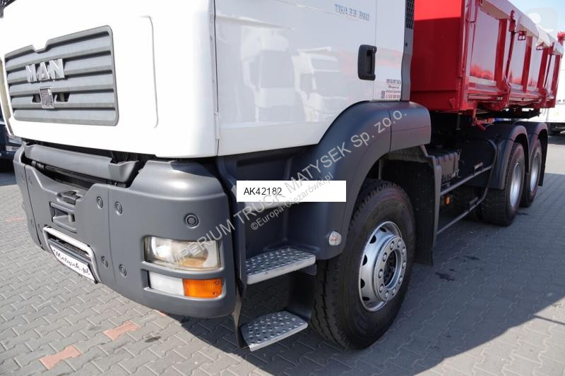 Camión MAN TGA 33.390 / 6X4 / WYWROTKA 2...