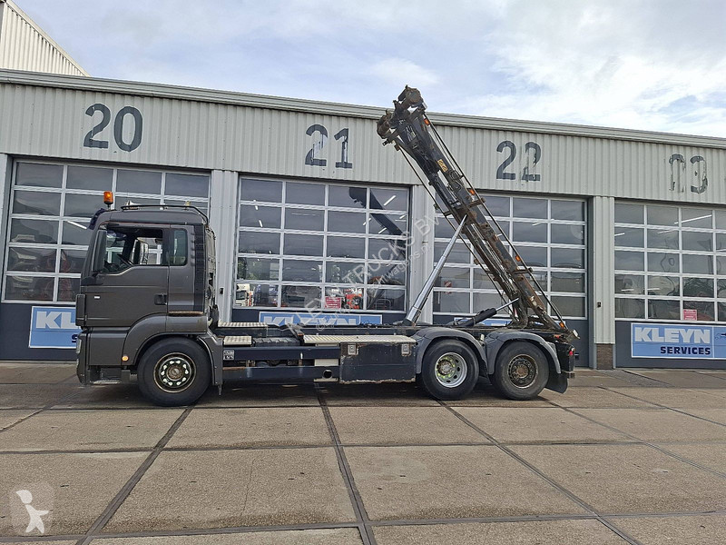 Kamion MAN 26.400  6X2 LL