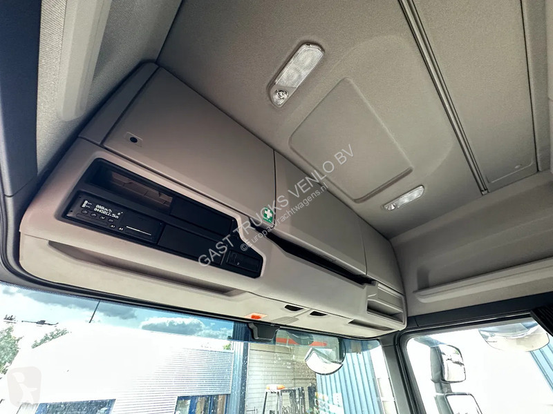 Camion Scania R660 V8 6x4 Chassis with ift-Axle...