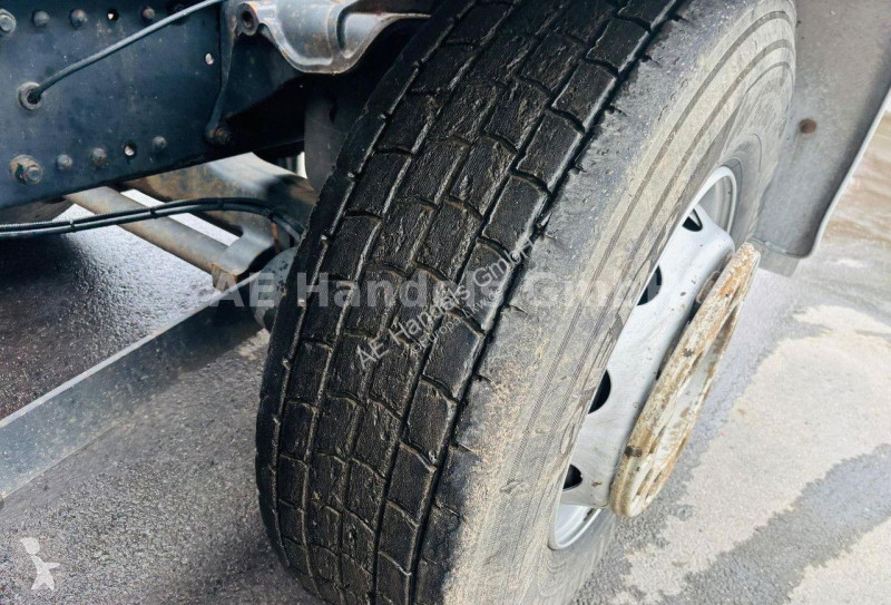 Lastbil Mercedes 2543