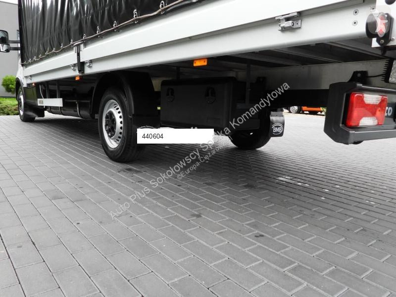 Véhicule utilitaire Iveco DAILY 35S18 PLANDEKA...