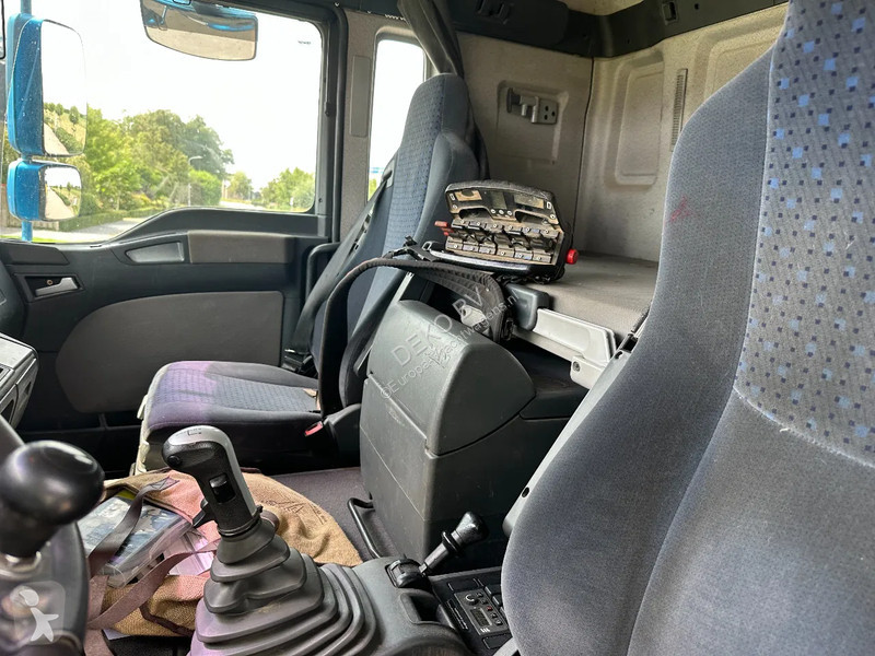 Lastbil MAN 35.440 8x2 HIAB 37TM!!RADIO...