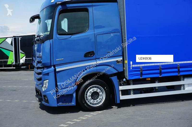Kamion s návěsem Mercedes / TANDEM