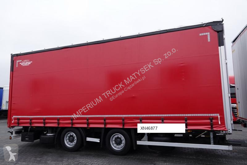Kamion s návěsem  Camion rideaux coulissants +...