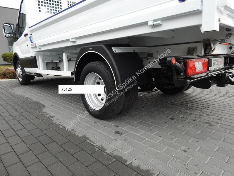 Autoutilitară Ford TRANSIT WYWROTKA LEDY...