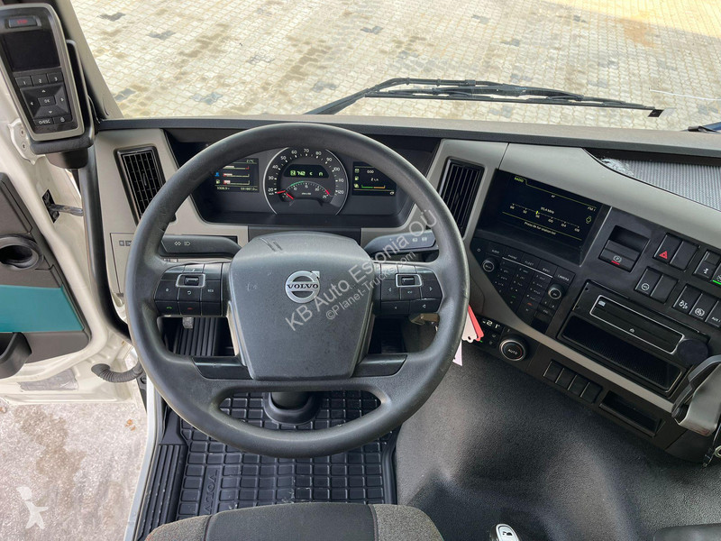 Lastbil Volvo 420 6x2 Carrier Supra 850 Mt /...