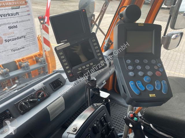 Gemeentevoertuig Unimog 4x4 | Kipper +4x...