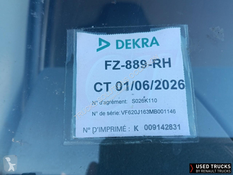 Kamion Renault D Wide
