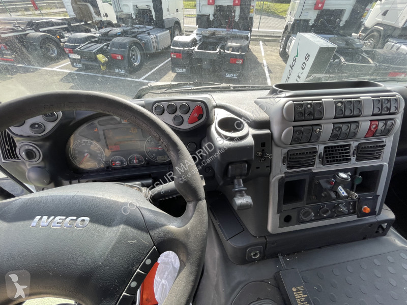 Camion Iveco  + Grua