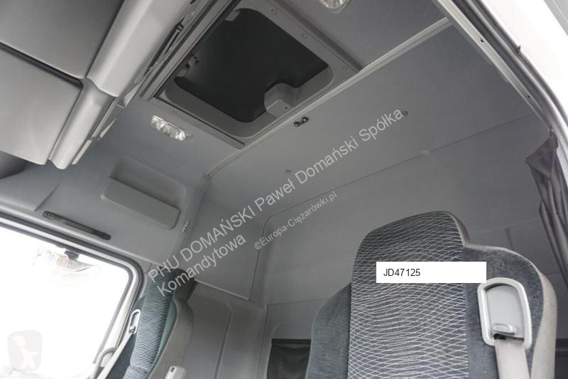 Camion Mercedes ATEGO / / EURO 6 / CHŁODNIA +...