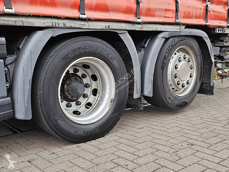 Kamion Scania 6X2*4 RET COMBI LIFT