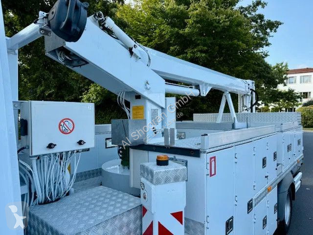 Lastbil Mercedes 1323/Falck SCHMIDT...