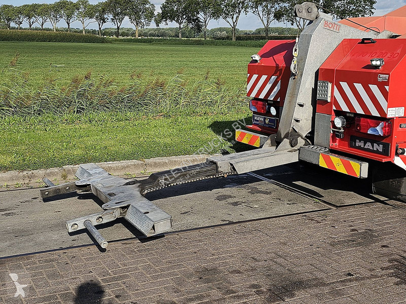 Kamion MAN 8.220  BOTTIE LIFT 8 TON