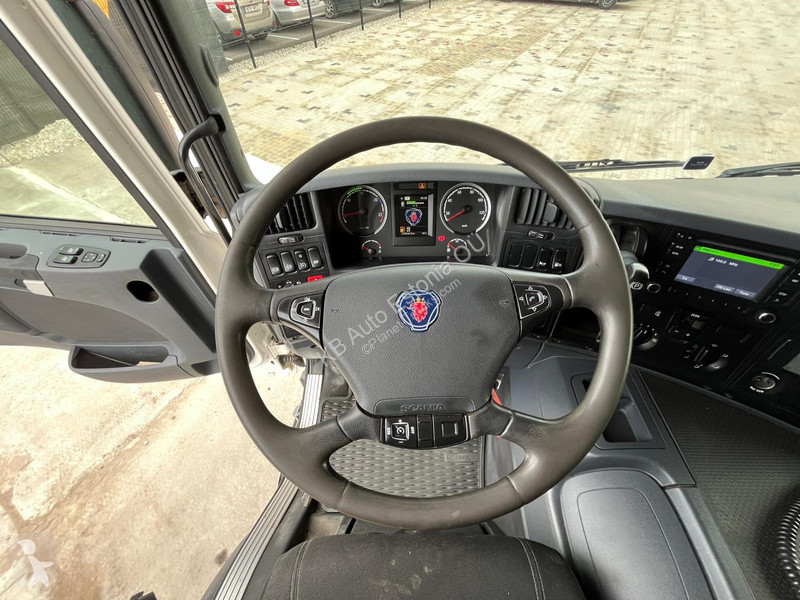 Lastbil Scania P 410 8x4 IEBHERR 9 m3 +...