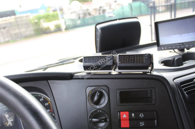 Lastbil Mercedes 1218 * EURO6 * LOW KM *