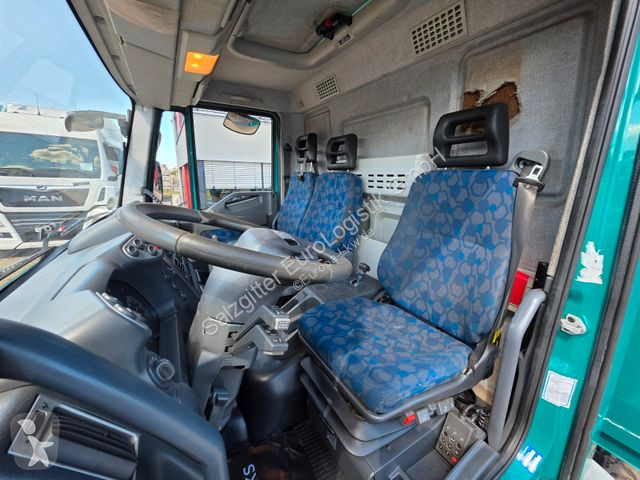 Kamion Iveco 120E25 / Ladebordwand