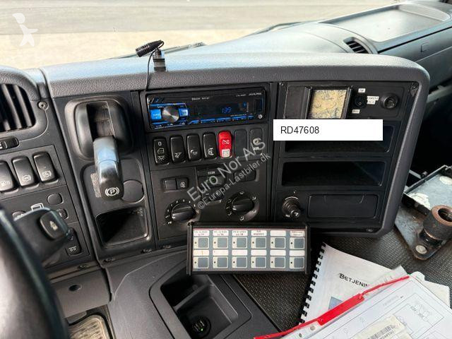 شاحنة Scania P400 8x2*6 HMK Bilcon 24.000 l....