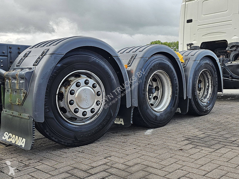 شاحنة Scania R450 8X4*4 RETARDER TO