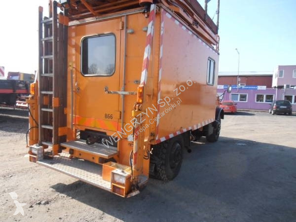 شاحنة Unimog PODNOŚNIK KZW MPK POGOTOWIE SIECIOWE