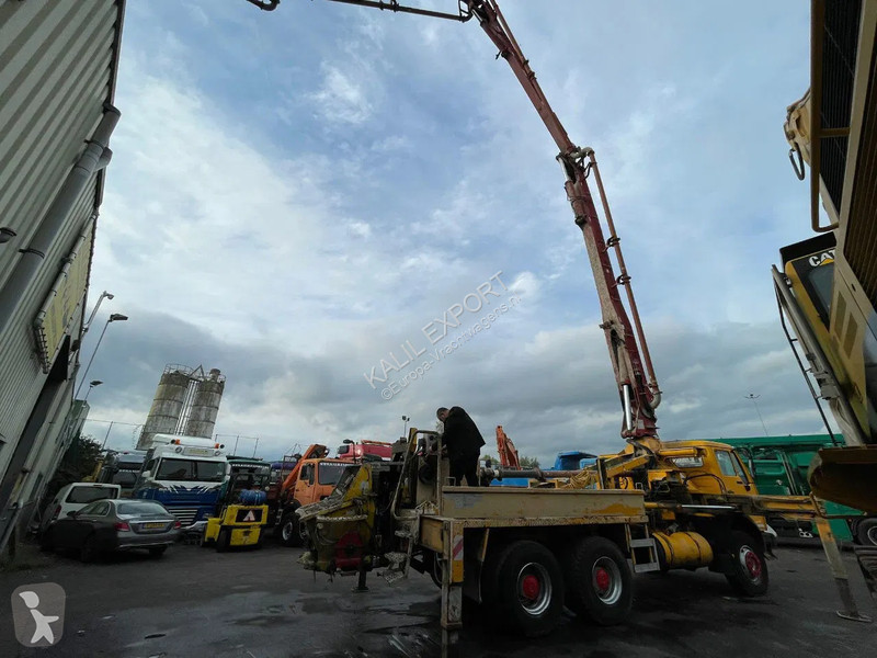 شاحنة Mercedes SK Putzmeister 32 Meter Concrete...