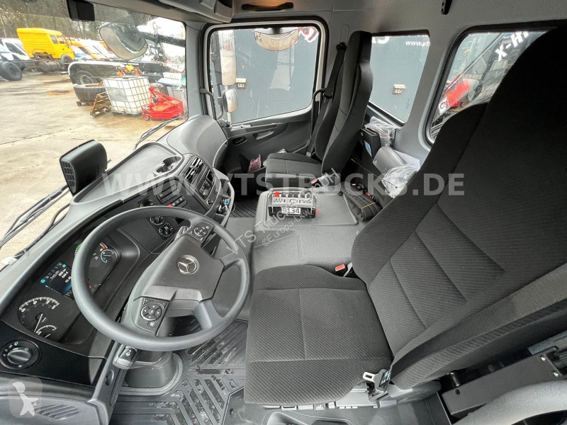 شاحنة Mercedes 823 4x2 DSK mit HIAB 072...