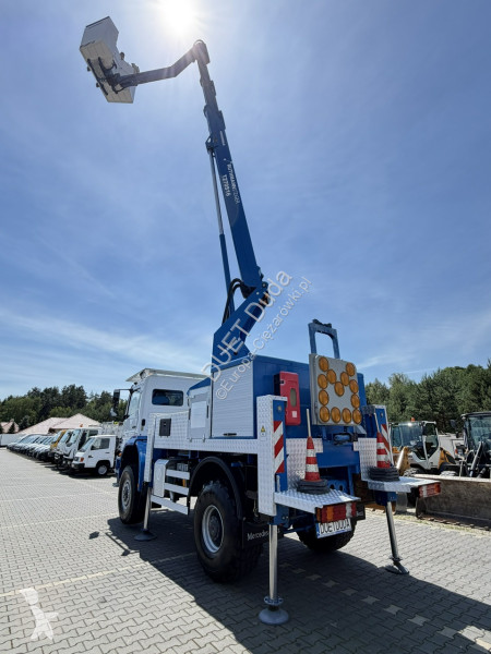 شاحنة Mercedes AXOR 1829 4x4 Zwyżka RUTHMANN...