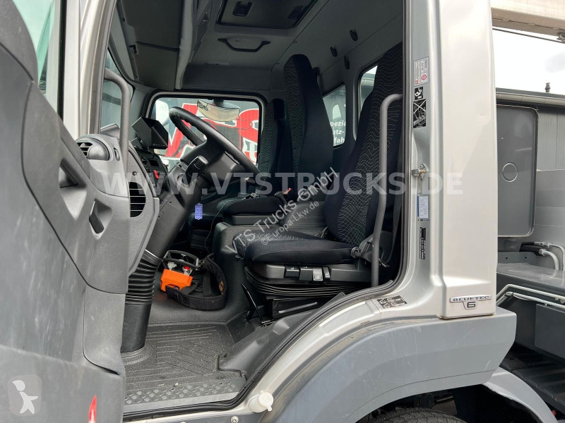 شاحنة Mercedes 1223 4x2 Böcker-Dachdeckerkran