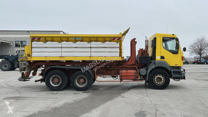 شاحنة Renault 370 DCI 6x4