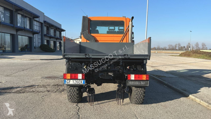 شاحنة Mercedes 405-10 4X4
