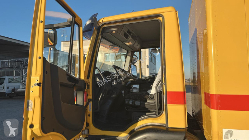 شاحنة Iveco ML120E18 4x2