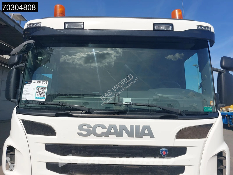 شاحنة Scania P360 P 6X2 HMF 1820-K4 Kran Crane...