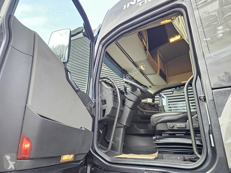 شاحنة Volvo 540 8x4*4 / HIAB 548E-9 CRANE +...