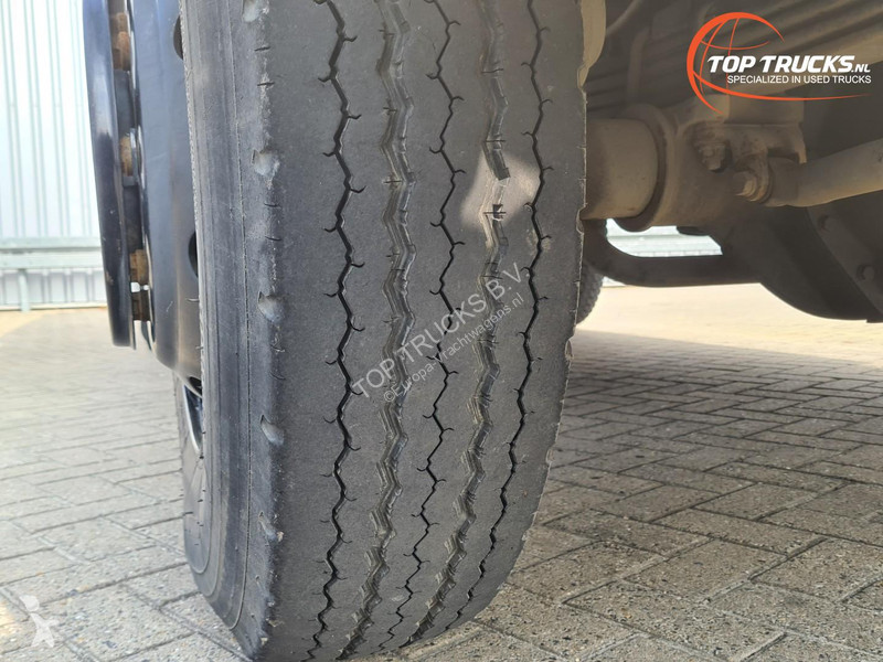 شاحنة Mercedes AF 4x4 - 1.800 ltr - 600 ltr...