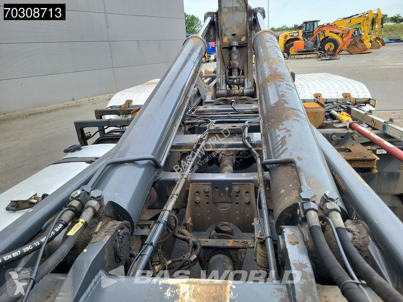 شاحنة Volvo 460 6X2 Meiller RK 20-70...