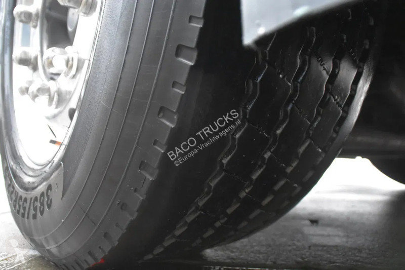شاحنة Volvo 460 Globetrotter 6x2*4 - EURO 6 -...