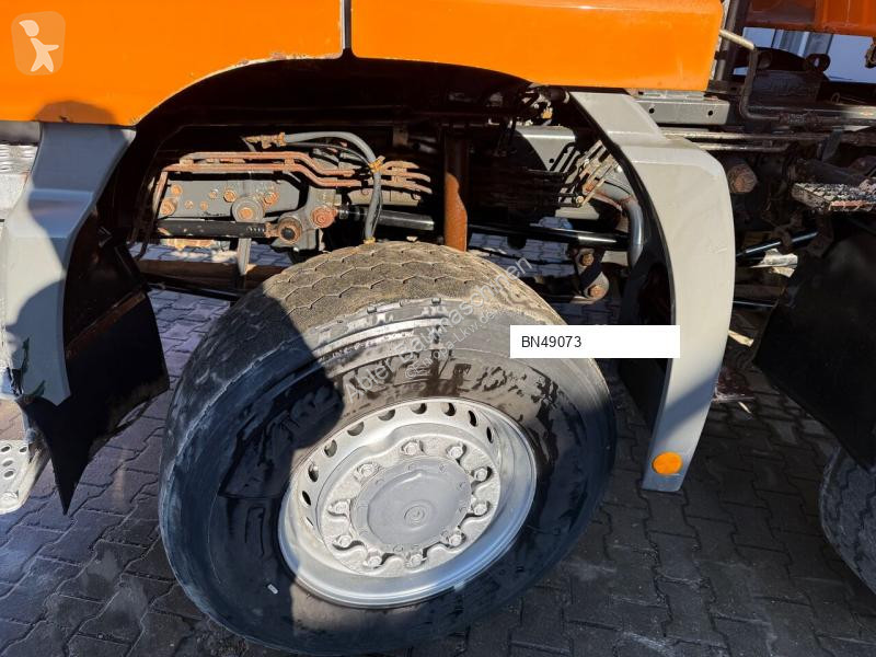 شاحنة Mercedes 4143