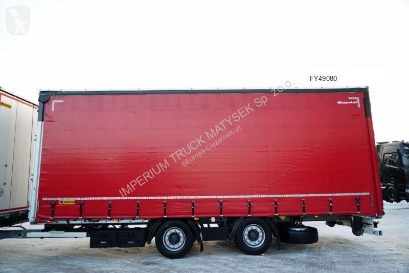 شاحنة مقطورة Volvo FH 460