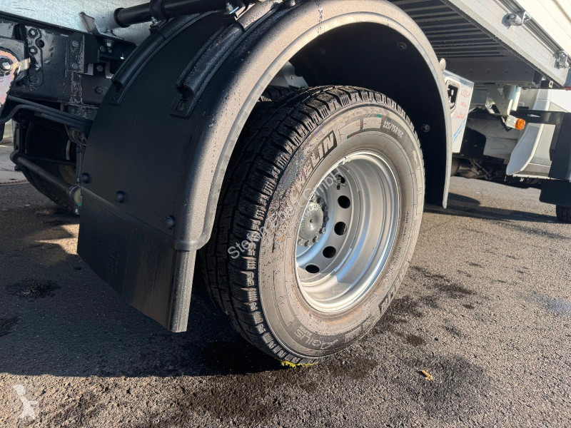 شاحنة Iveco 70C18 H 3.0L...