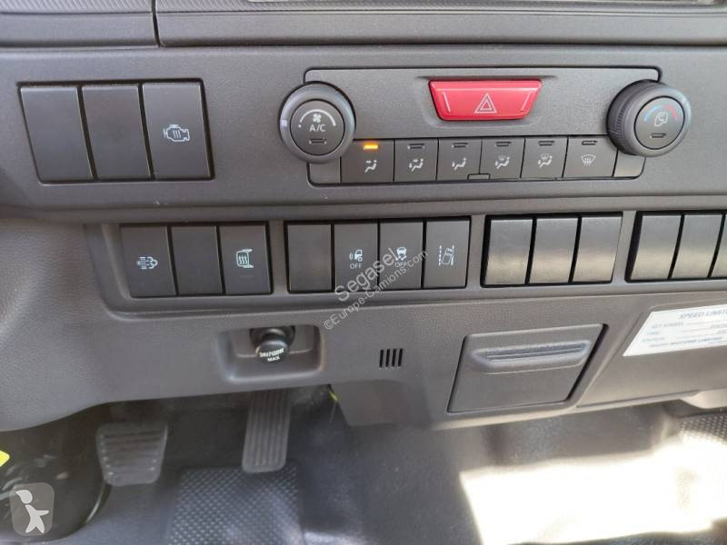 Lastbil Isuzu