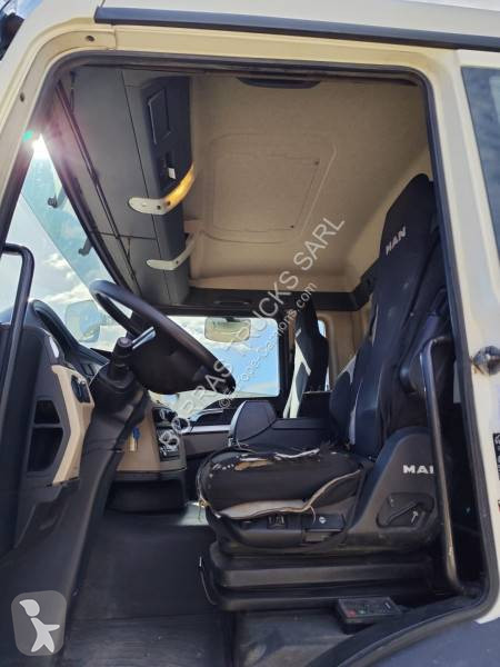 شاحنة MAN