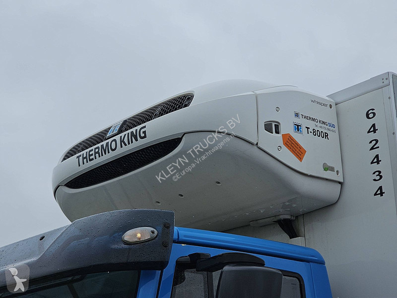 شاحنة Iveco 75E18 EUROCARGO THERMOKING LIFT A/C