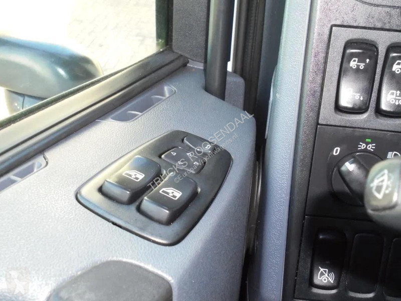شاحنة Scania G 340 + Euro 6 + NG + Manual+BDF
