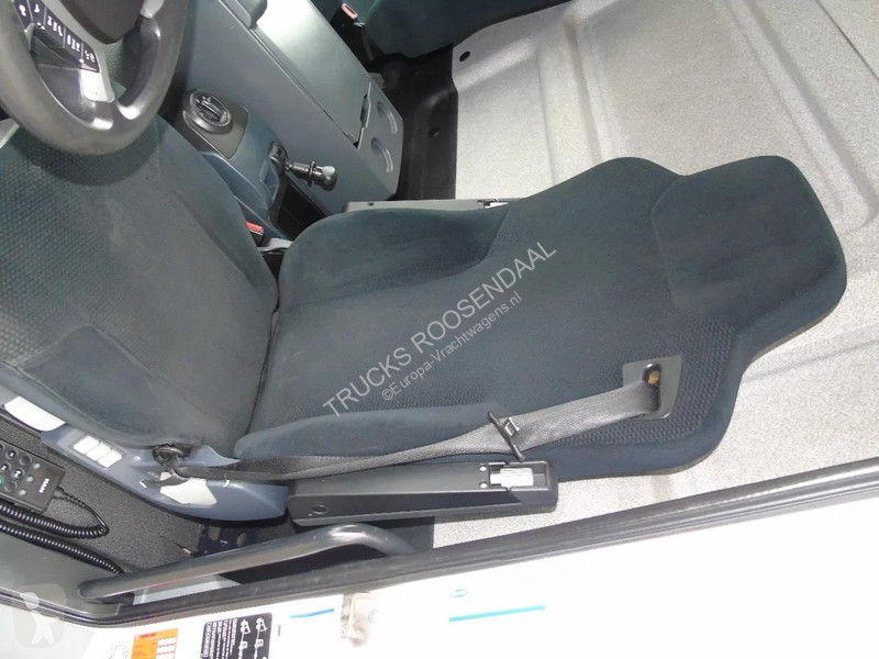 شاحنة MAN 18.250 + carrier supra 850 + euro 6 +...