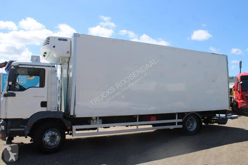 شاحنة MAN 18.280 + EURO 4 + LIFT + 18T