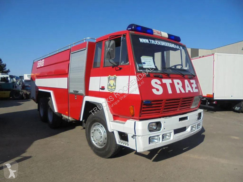 شاحنة Steyr 1490 + Manual + 6X6 + 16000 L + TATRA