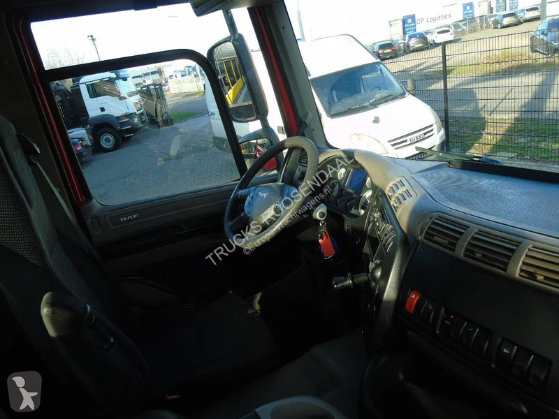 شاحنة DAF 85510 + FASSI 80TON 6x + 8X2 + EURO 5...
